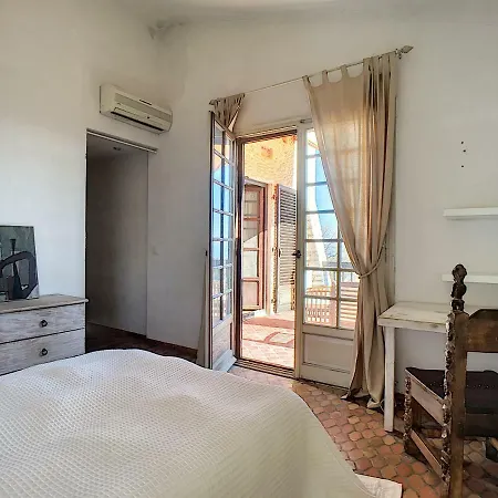Family's Vila Cagnes-sur-Mer